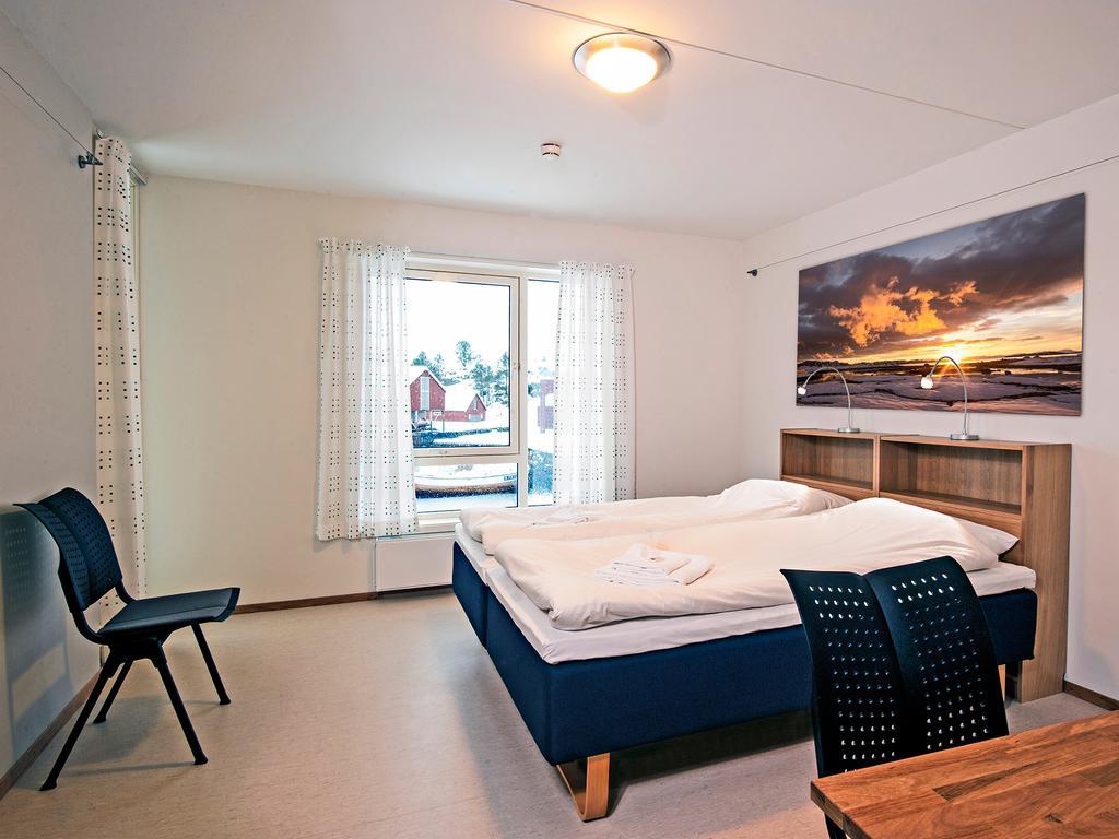 Lofoten Sommerhotell Og Vandrerhjem Kabelvåg Cameră foto