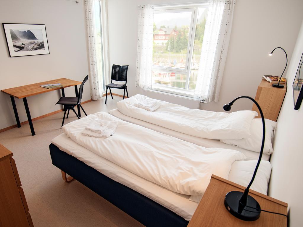 Lofoten Sommerhotell Og Vandrerhjem Kabelvåg Cameră foto